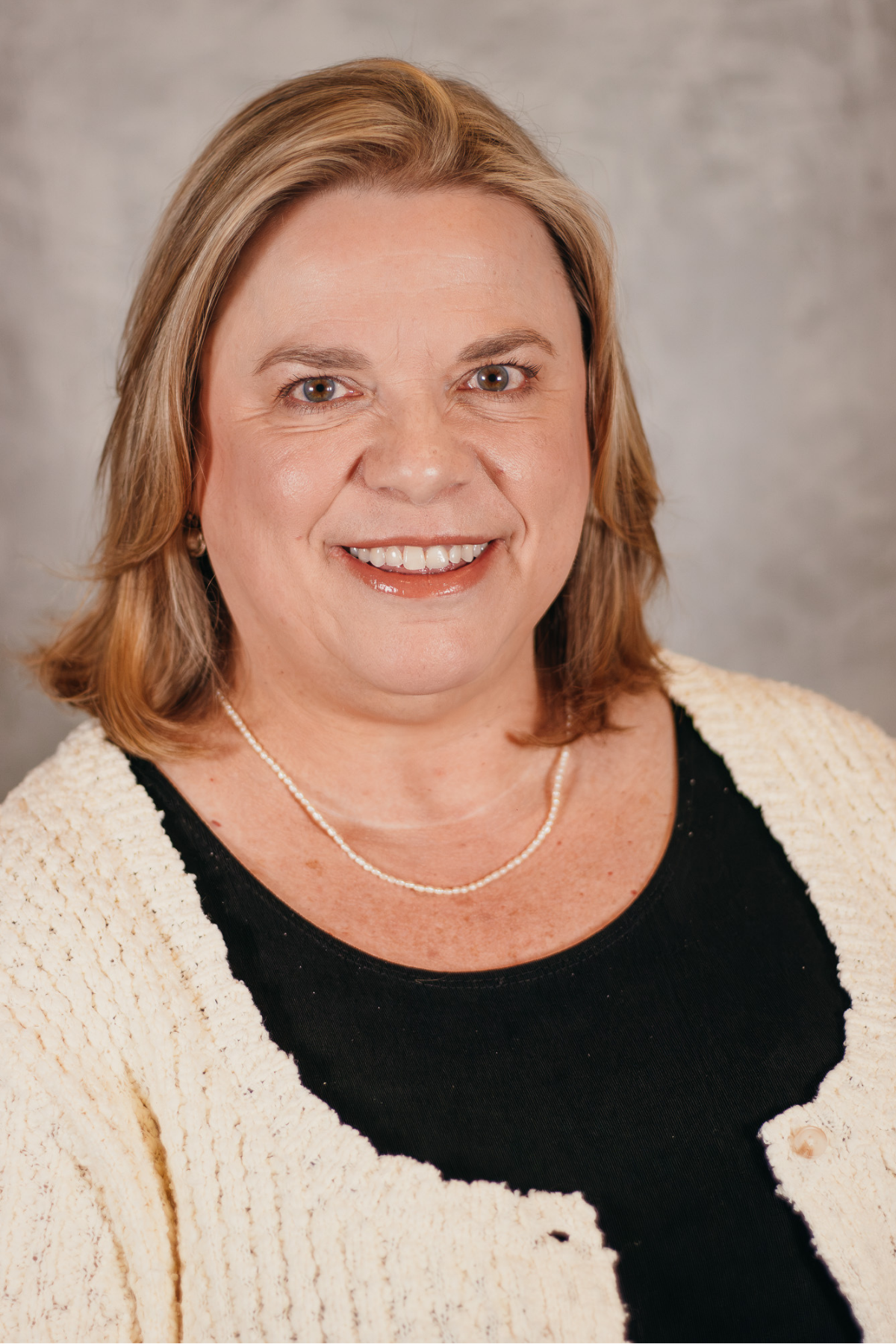 Lisa M. Stone, ACP